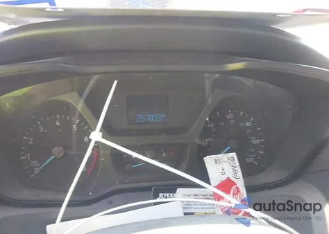 2017 Ford Transit-250 z USA, uszkodzony, nr VIN 1FTYR2DM2HKA70763